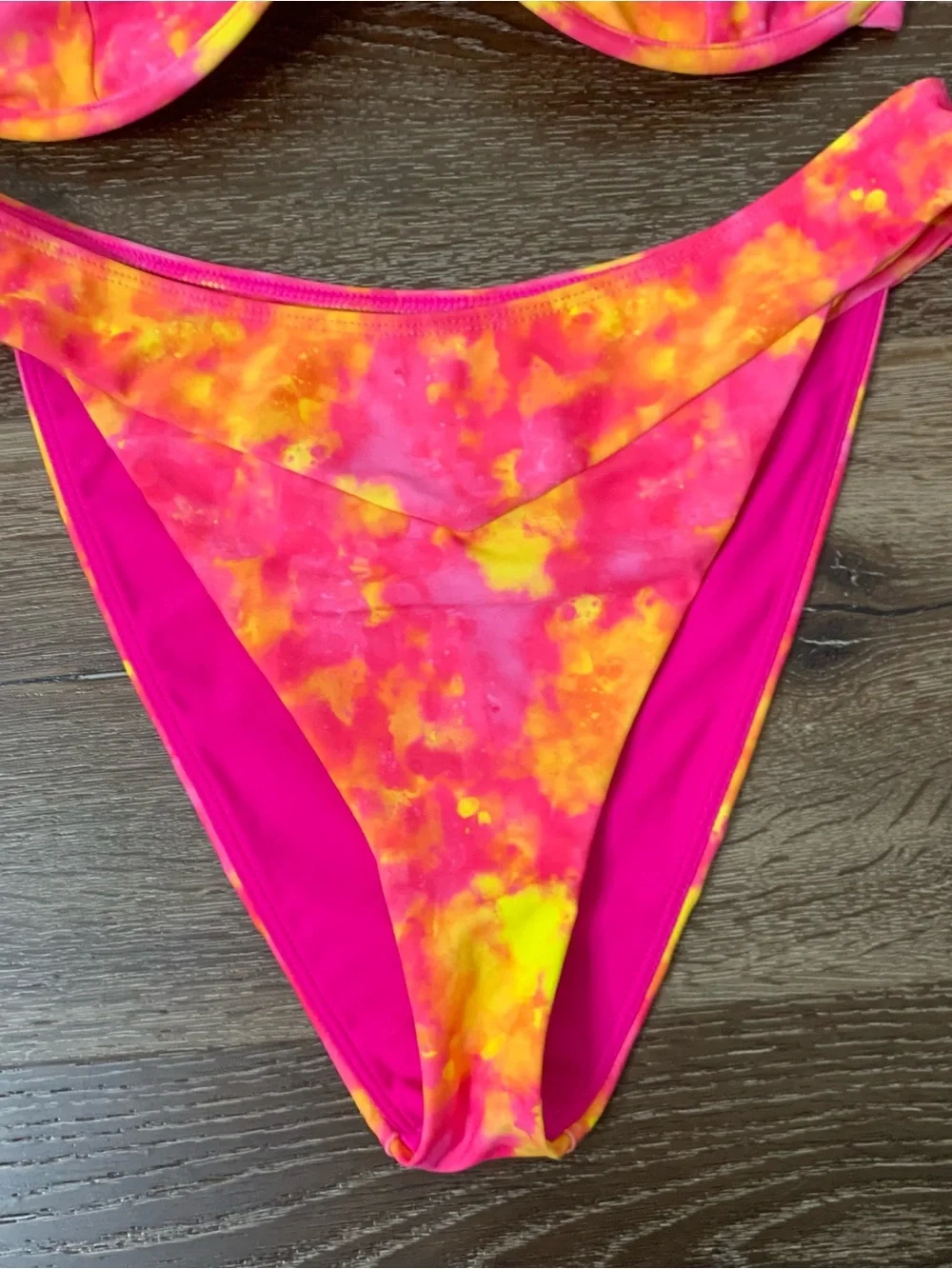 Lovers and Friends Kolbie Top/ Bottom Bikini Swimsuit  in Sunset Tie Dye S - Picture 3 of 8